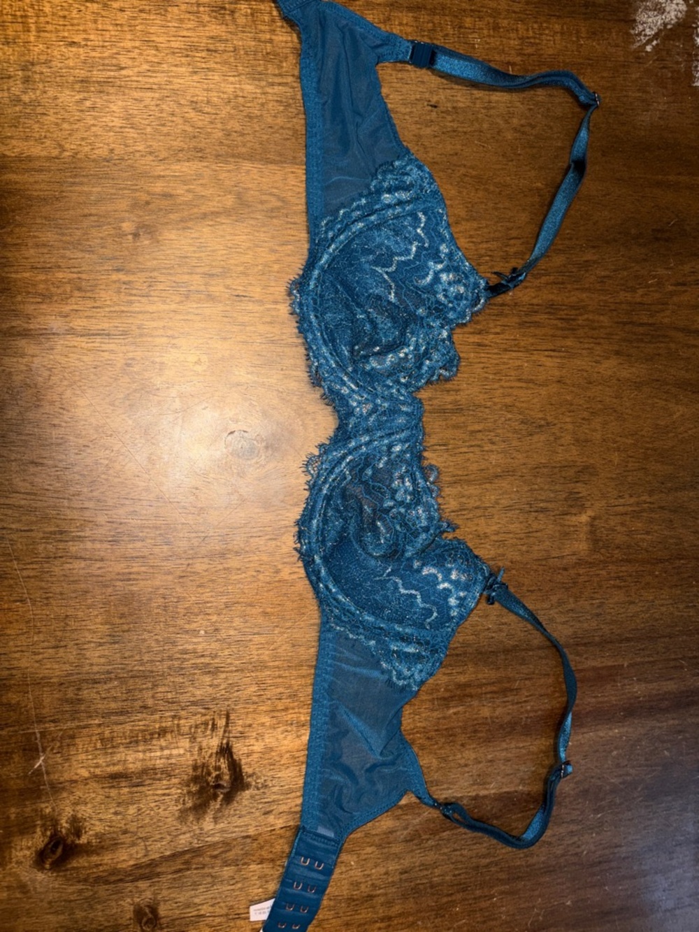Victoria's Secret Teal Lace Underwire Bra